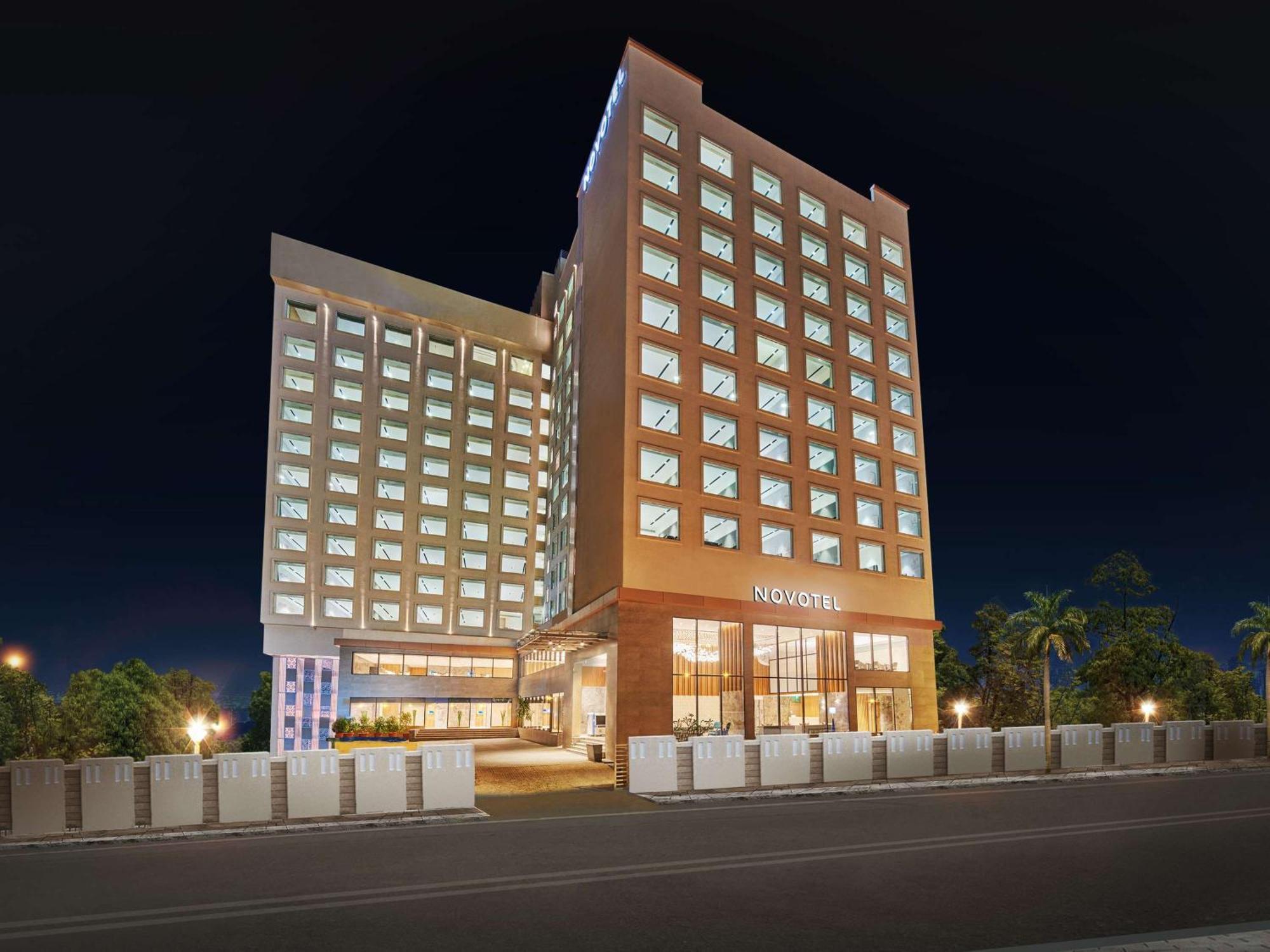 Novotel Mumbai International Airport Экстерьер фото